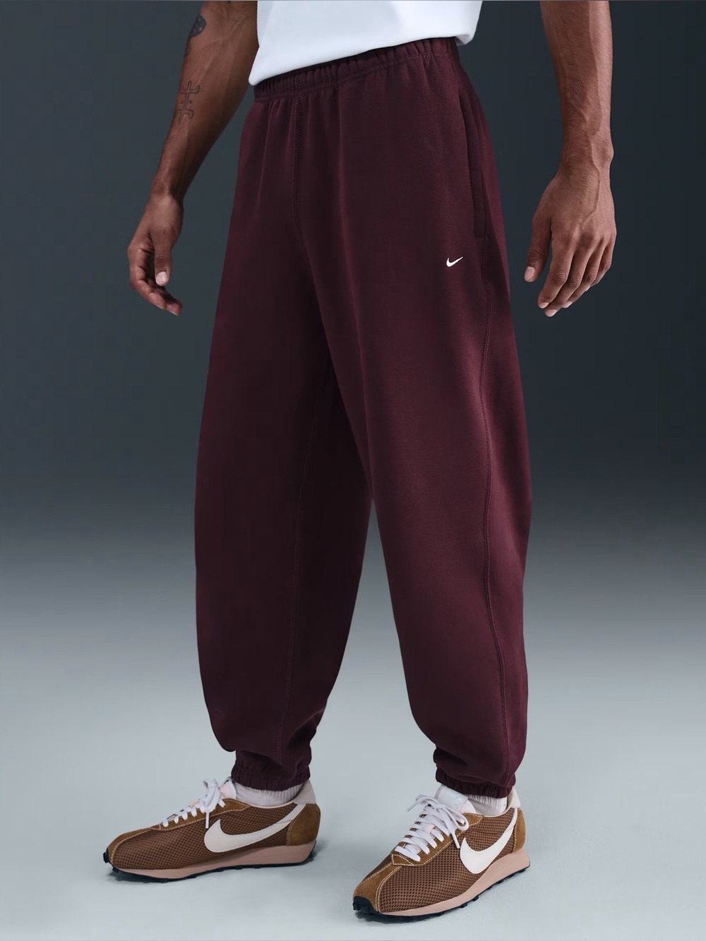 Nike Men’s Burgundy Fleece Pants Size 3XL